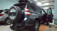 Калитка запасного колеса в штатный бампер Toyota Land Cruiser 150